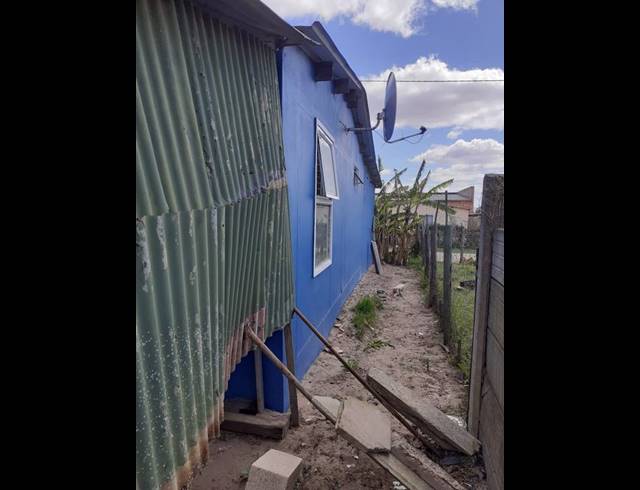3 BEDROOM HOUSE FOR SALE IN THERONVILLE
